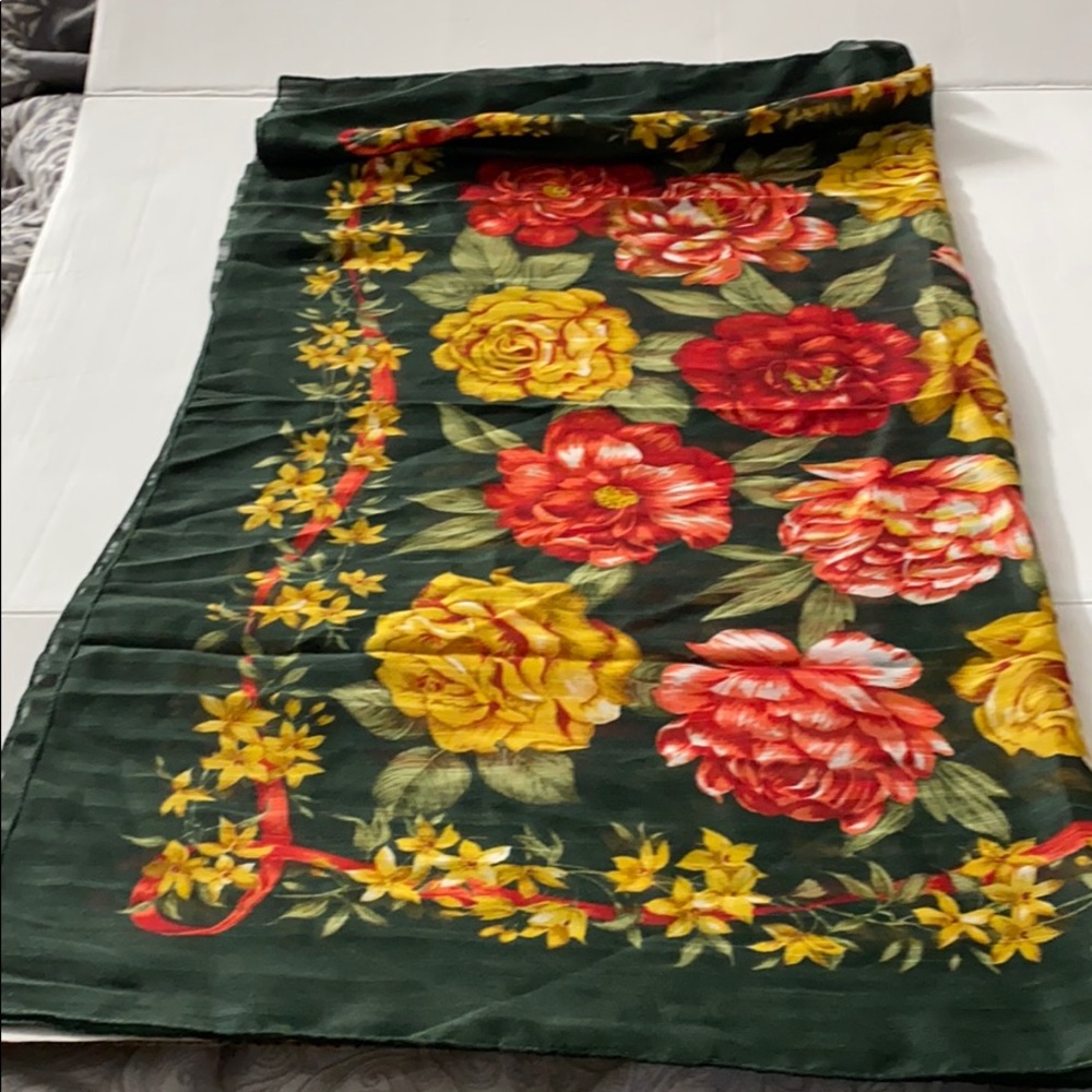 Scarf - Picture 3 of 6